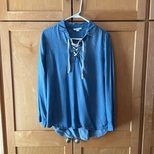 Beach lunch lounge denim top